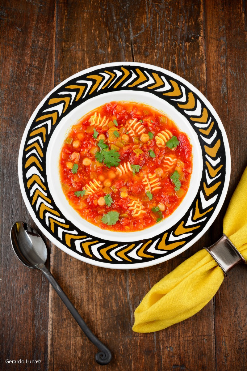 Harira: Moroccan Chickpea Soup with Tomatoes and Pasta | Share the Pasta