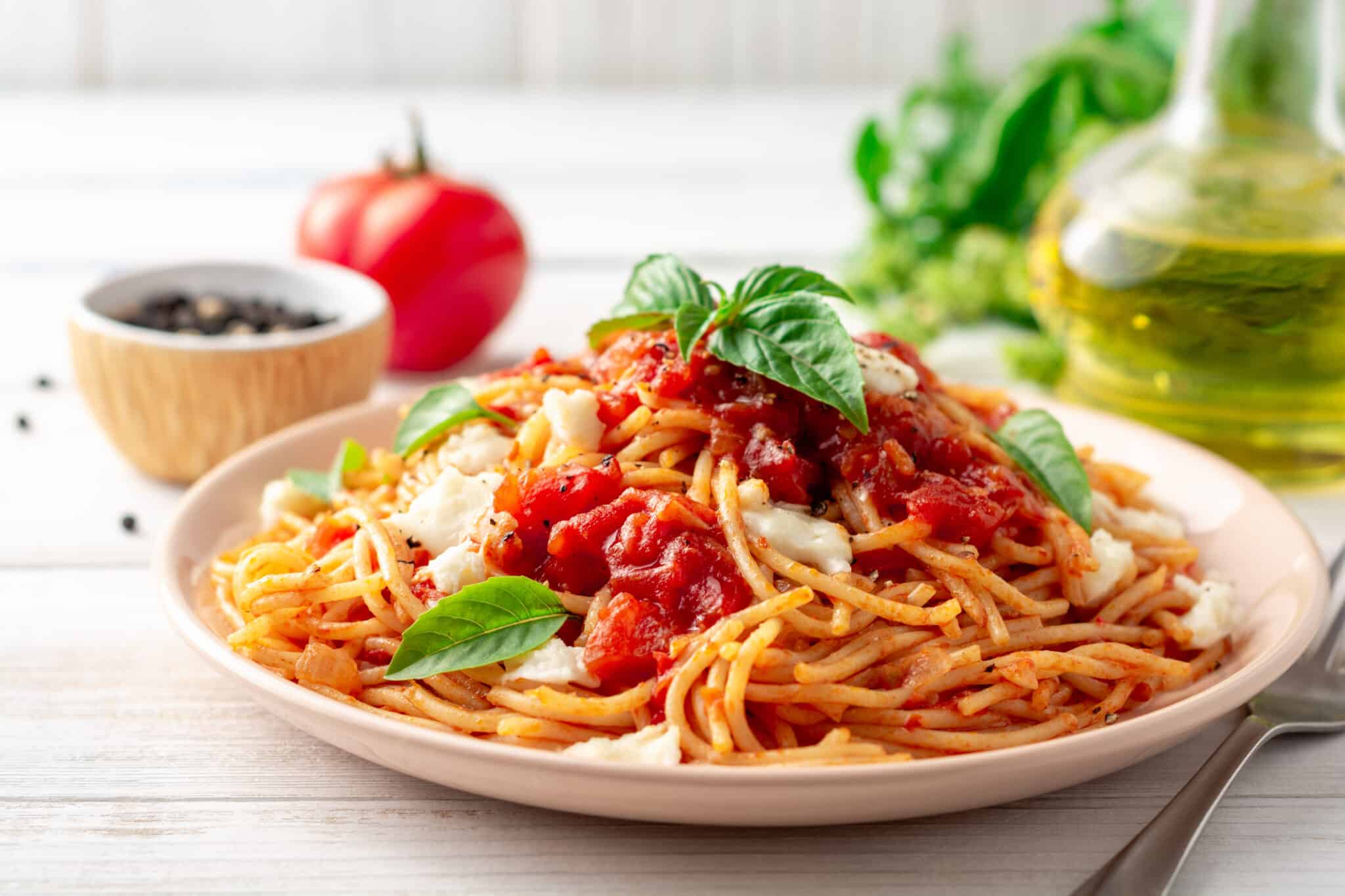NPA のシェフ、ロザリオ・デル・ネロが Chowhound の記事「イタリアのレストランで独自のパスタを作成するオプションが表示されない理由」で紹介されました。